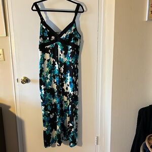 Adjustable straps, Empire waist, Floral Maxi Dress